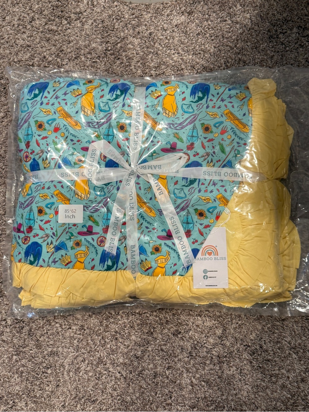 Pocahontas bamboo ruffle trimmed blanket 85x62-bamboo bliss